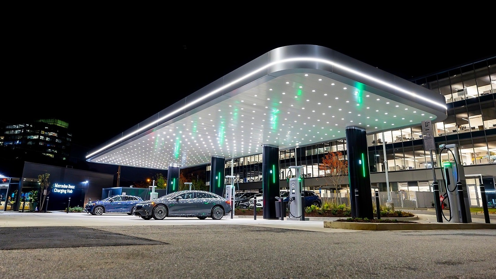 康普利新能源充電樁的市場優(yōu)勢與競爭分析