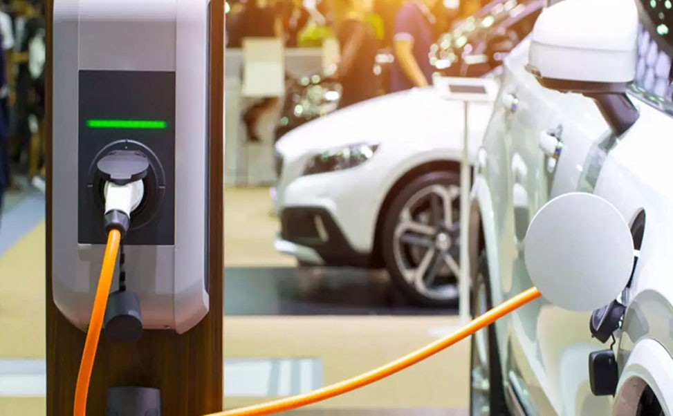 電動汽車充電樁便捷安裝維護(hù)指南