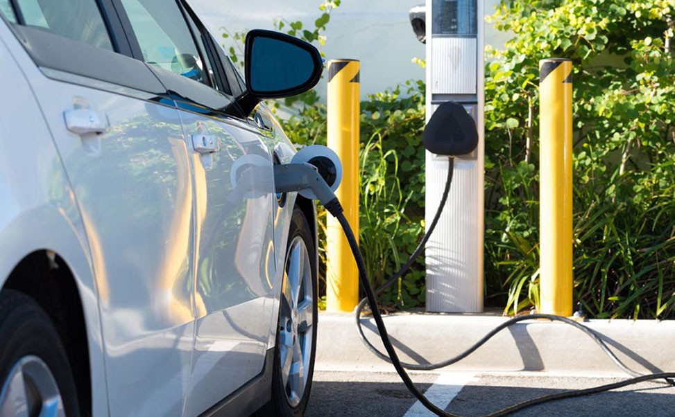 汽車充電樁技術創新與市場應用前景